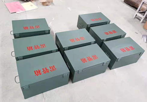 保定炸药箱和雷管箱一般是怎么存放的？